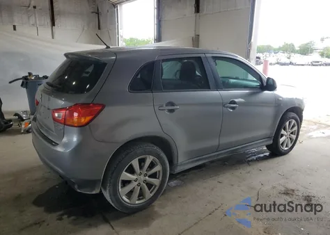 2015 Mitsubishi Outlander Sport Es z USA, uszkodzony, nr VIN 4A4AR3AU9FE042362